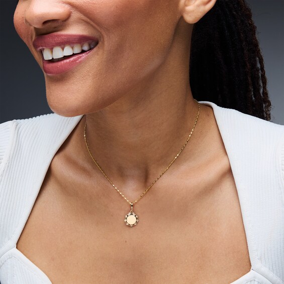 1/10 CT. T.w. Certified Lab-Grown Diamond Sunburst Frame Necklace Charm in 10K Gold (F/Vs2)