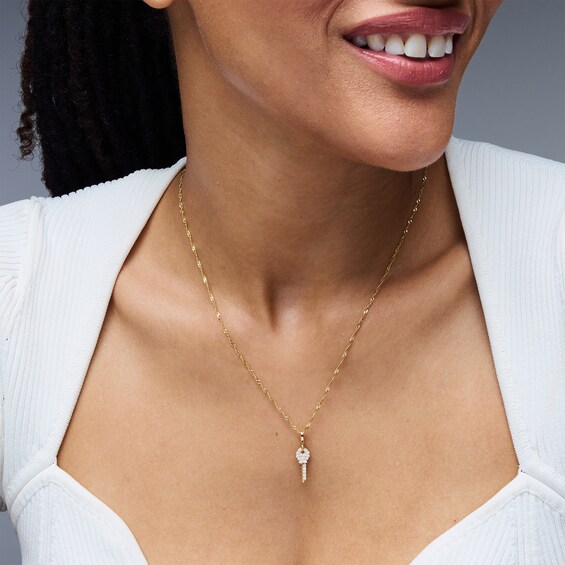 1/5 CT. T.w. Certified Lab-Grown Diamond Key Necklace Charm in 10K Gold (F/Vs2)