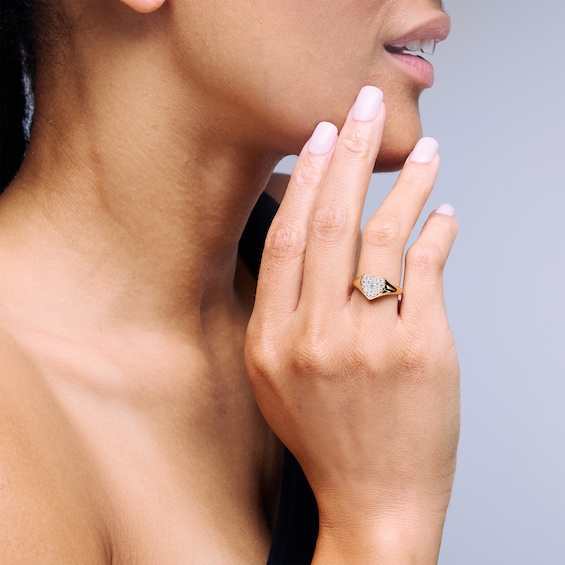 Shooting Star 1/3 CT. T.w. Certified Lab-Grown Diamond Heart Signet Ring in 10K Gold (F/Vs2)