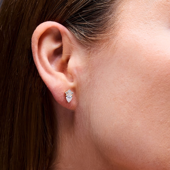 1 CT. T.w. Pear-Shaped Certified Lab-Grown Diamond Stud Earrings in 10K Gold (F/Vs2)