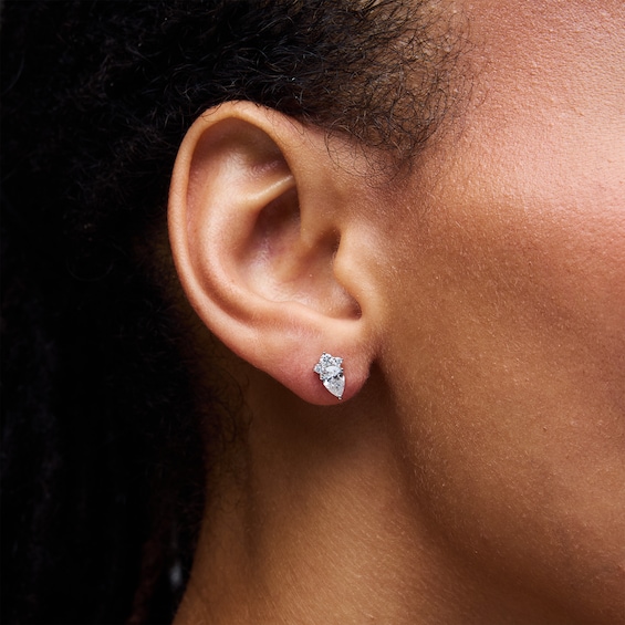 1 CT. T.w. Pear-Shaped Lab-Grown Diamond Stud Earrings in 10K White Gold (F/Vs2)