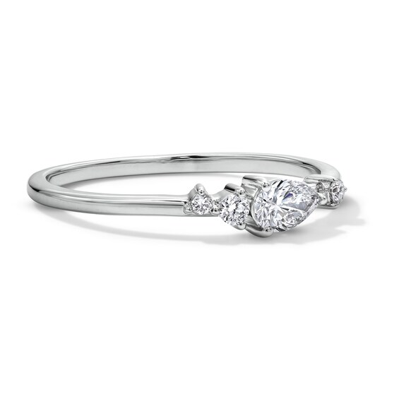 1/4 CT .T.w. Pear-Shaped Certified Lab-Grown Diamond Ring in 10K White Gold (F/Vs2)