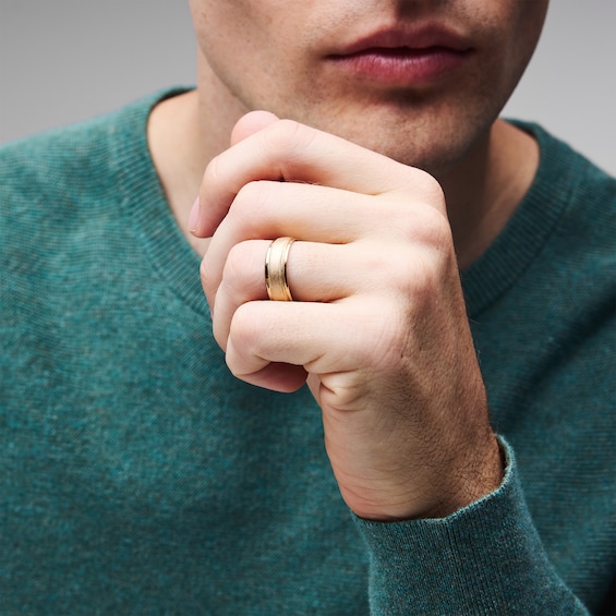 7.0mm Brushed and Milgrain Wedding Band in 10K Gold