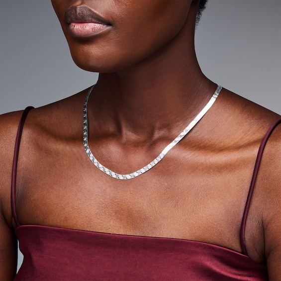 4.5mm Diamond-Cut Pattern Herringbone Chain Necklace in Sterling Silver - 18”