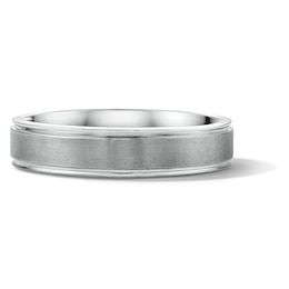 5.0mm Engravable Stepped-Edge Wedding Band in Sterling Silver (1 Line)