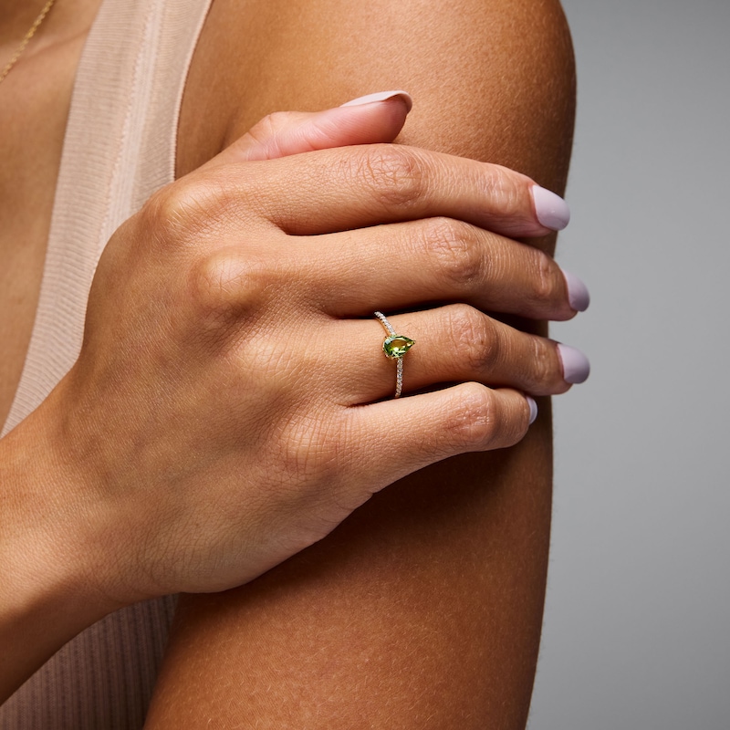 Main Image 2 of Pear-Shaped Peridot and 1/10 CT. T.W. Lab-Grown Diamond Ring in 10K Gold