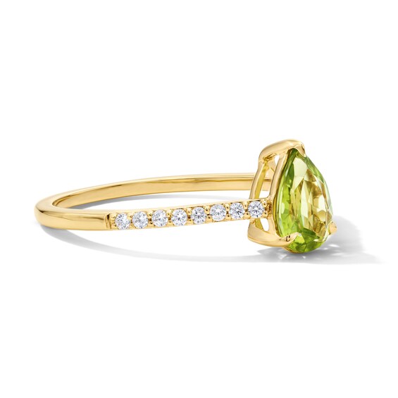 Pear-Shaped Peridot and 1/10 CT. T.w. Lab-Grown Diamond Ring in 10K Gold
