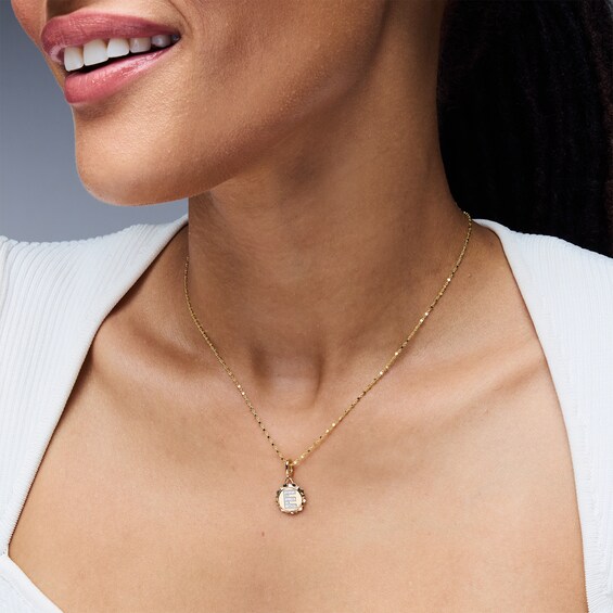 1/15 CT. T.w. Pavé Certified Lab-Grown Diamond Initial “E” Star Frame Necklace Charm in 10K Gold (F/Vs2)