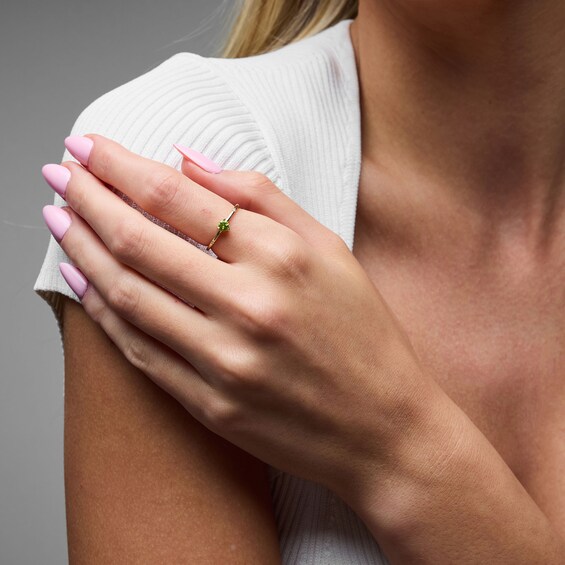 Trillion-Cut Peridot and Lab-Grown Diamond-Accent Stackable Ring in 10K Gold (F/Vs2)