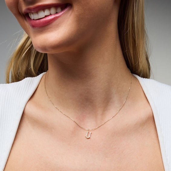 1/20 CT. T.w. Lab-Grown Diamond Letter “U” Initial Pendant in 10K Gold (F/Vs2)
