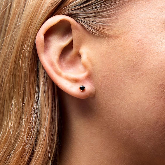 Garnet Solitaire Stud Earrings in 10K Gold