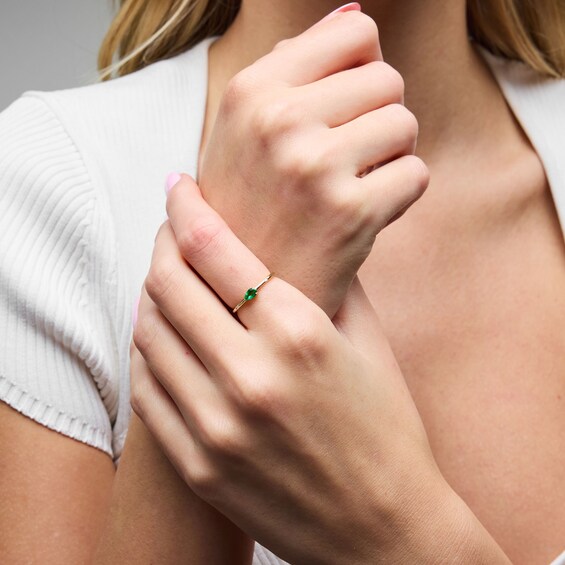 Pear-Shaped Emerald and Lab-Grown Diamond-Accent Stackable Ring 10K Gold (F/Vs2)