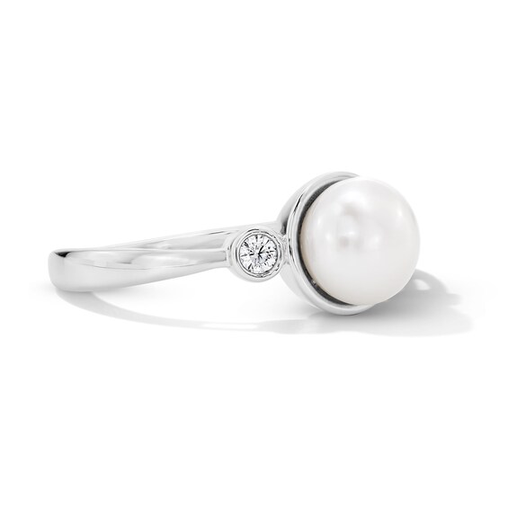7.0mm Freshwater Cultured Pearl and 1/10 CT. T.w. Lab-Grown Diamond Ring in Sterling Silver