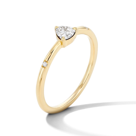 1/5 CT. T.w. Trillion-Cut Lab-Grown Diamond Three-Stone Ring in 10K Gold (F/Vs2)
