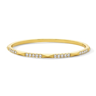 7/8 CT. T.W. Lab-Grown Diamond Pyramid Station Bangle Bracelet in Sterling Silver with 18K Gold Plate (F/VS2) - 6.75