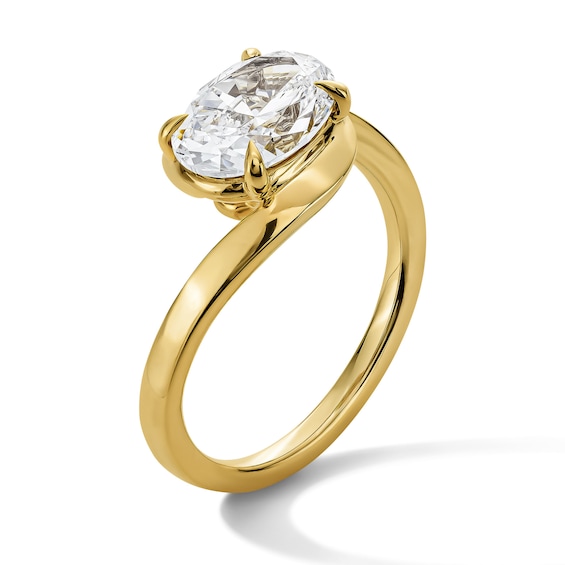 2 CT. T.w. Oval-Cut Certified Lab-Grown Diamond East-West Solitaire Engagement Ring in 14K Gold (F/Vs2)