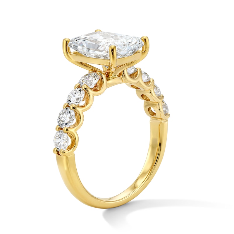 Main Image 5 of 4 CT. T.W. Radiant-Cut Certified Lab-Grown Diamond Engagement Ring in 14K Gold (F/VS2)