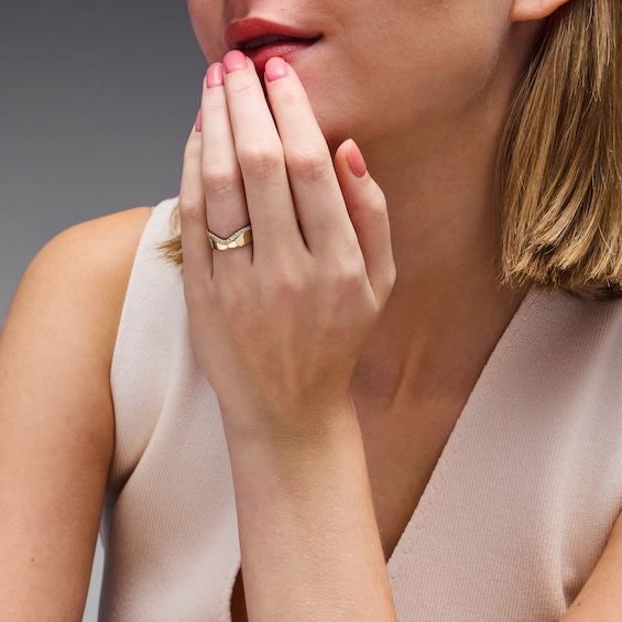 1/5 CT. T.w. Lab-Grown Diamond Contour Anniversary Ring in 14K Gold (F/Vs2)