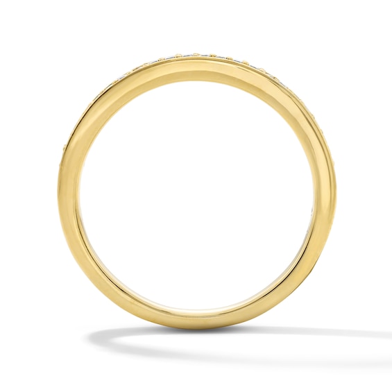1/6 CT. T.w. Lab-Grown Diamond Band in 14K Gold (F/Vs2)
