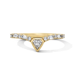 1/2 CT. T.W. Shield-Shaped Lab-Grown Diamond Anniversary Band in 14K Gold (F/VS2)