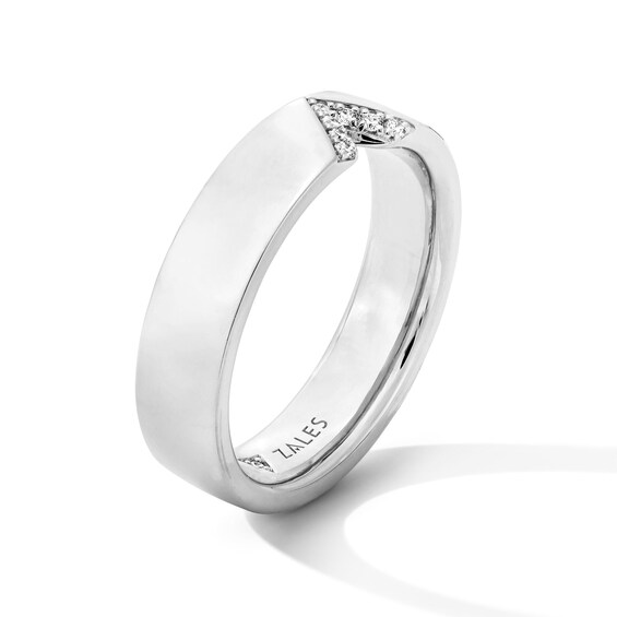 1/20 CT. T.w. Lab-Grown Diamond Triangle Ring in Sterling Silver (F/Vs2)