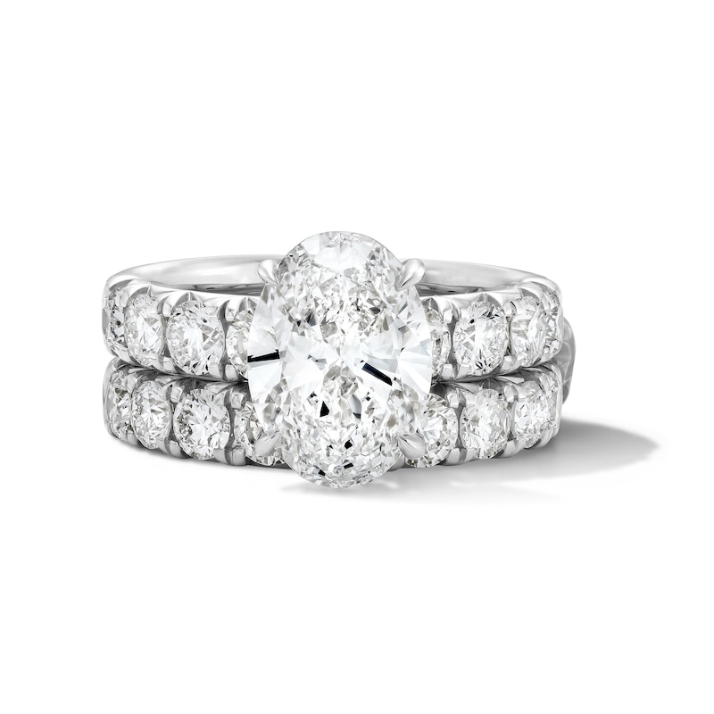 Main Image 1 of 5-1/2 CT. T.W. Oval Certified Lab-Grown Diamond Bridal Set in 14K White Gold (F/VS2)