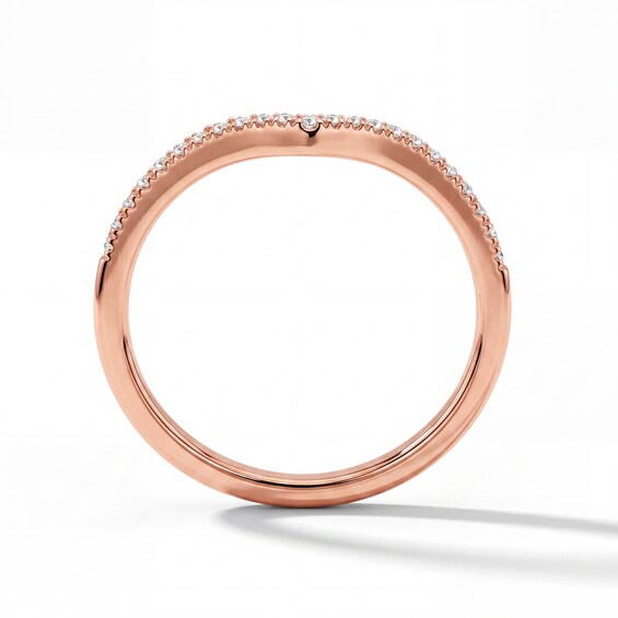 1/8 CT. T.w. Diamond Chevron Band in 14K Rose Gold