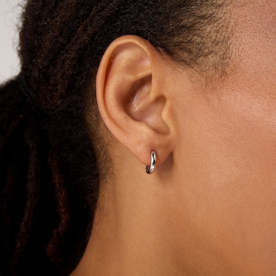 11.8mm Round Hoop Earrings in Sterling Silver