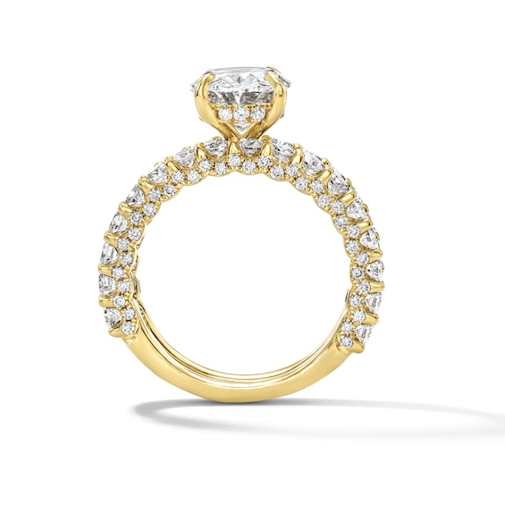 Vera Wang Love Collection 5-1/5 CT. T.w. Oval Certified Lab-Grown Diamond Bridal Set in 14K Gold (F/Vs2)