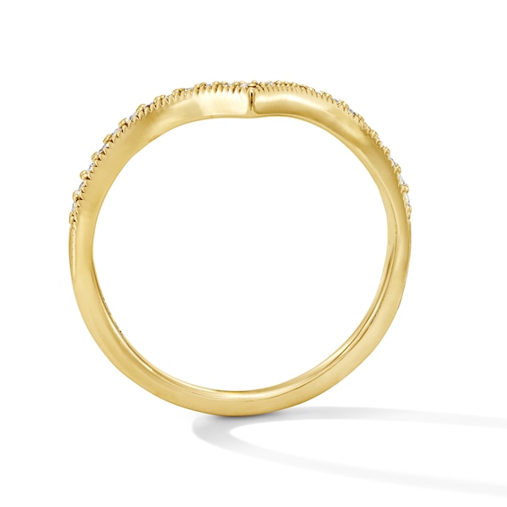 1/6 CT. T.w. Diamond Milgrain Chevron Anniversary Band in 10K Gold