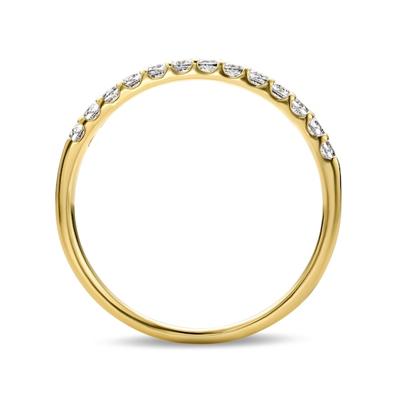 1/4 CT. T.w. Diamond Anniversary Band in 14K Gold