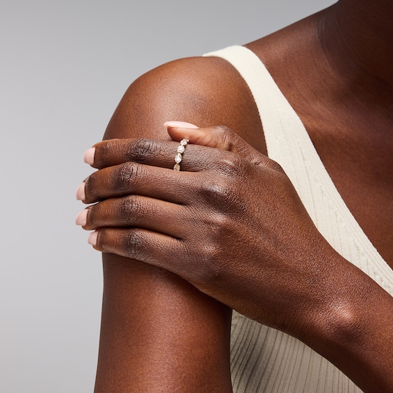 1 CT. T.w. Oval Lab-Grown Diamond Band in 14K Gold (F/Vs2)