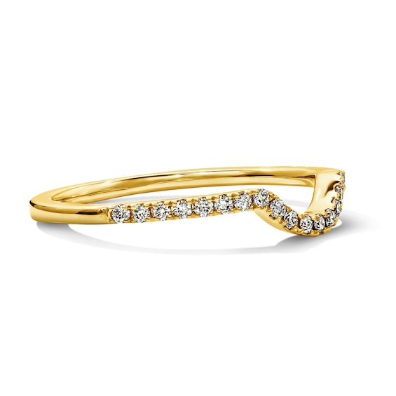 1/6 CT. T.w. Diamond Contour Band in 14K Gold