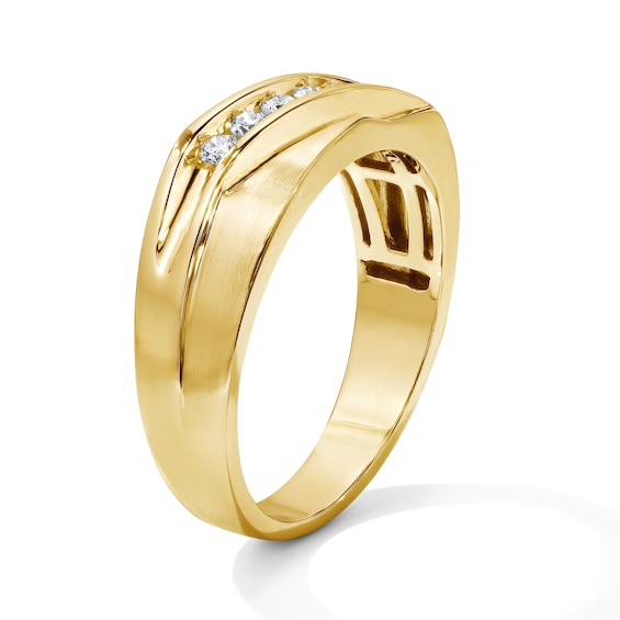 1/4 CT. T.w. Diamond Slant Wedding Band in 10K Gold