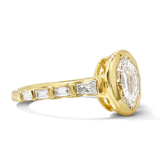 2-1/2 CT. T.w. Certified Step-Cut Oval Lab-Grown Diamond Engagement Ring in 14K Gold (F/Vs2)