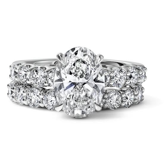 4-1/2 CT. T.w. Certified Oval Lab-Grown Diamond Bridal Set in 14K White Gold (F/Vs2)