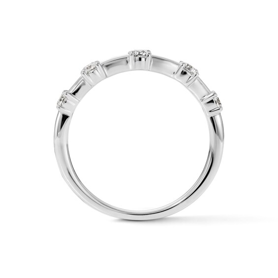 1/4 CT. T.w. Lab-Grown Diamond Five-Stone Ring in 14K White Gold (F/Vs2)