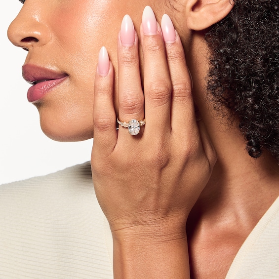 Vera Wang Love Collection 3-5/8 CT. T.w. Oval Certified Lab-Grown Diamond Engagement Ring in 14K Gold (F/Vs2)