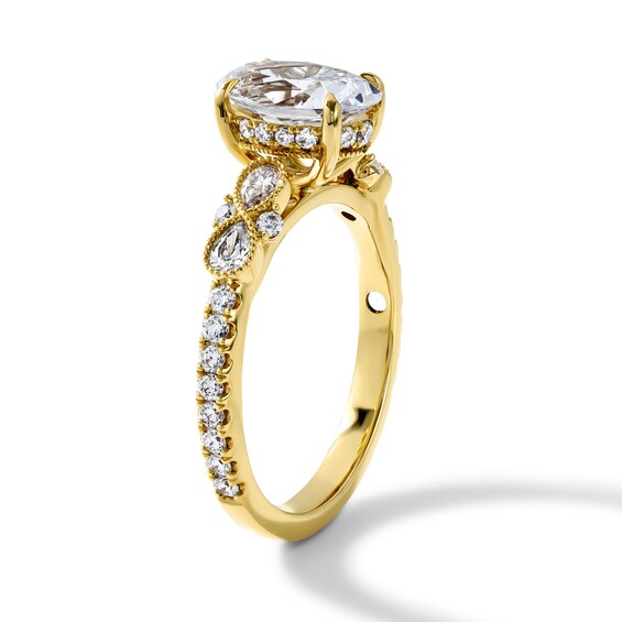 Vera Wang Love Collection 2-1/8 CT. T.w. Certified Oval Lab-Grown Diamond Engagement Ring in 14K Gold (F/Vs2)