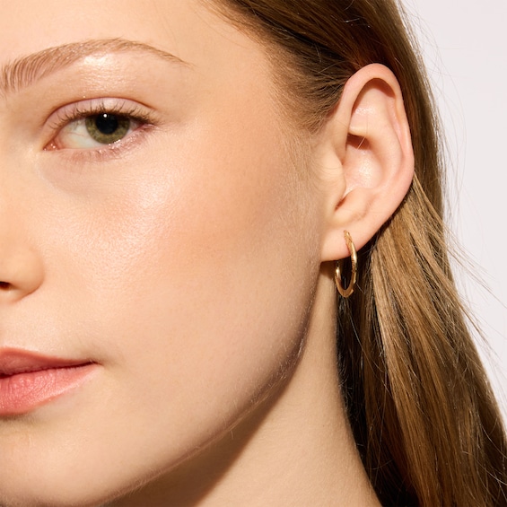 20mm Diamond-Cut Flat Hoops in Hollow 10K Gold