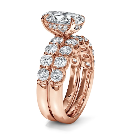 4-1/2 CT. T.w. Certified Oval Lab-Grown Diamond Bridal Set in 14K Rose Gold (F/Vs2)