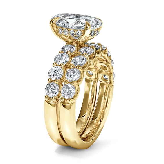 4-1/2 CT. T.w. Certified Oval Lab-Grown Diamond Bridal Set in 14K Gold (F/Vs2)