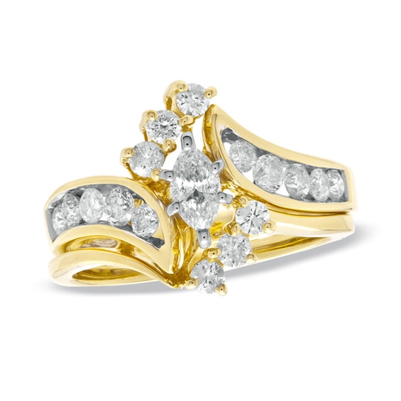 Previously Owned - 1 CT. T.w. Marquise Diamond Bridal Set in 14K Gold with Diamond Accents