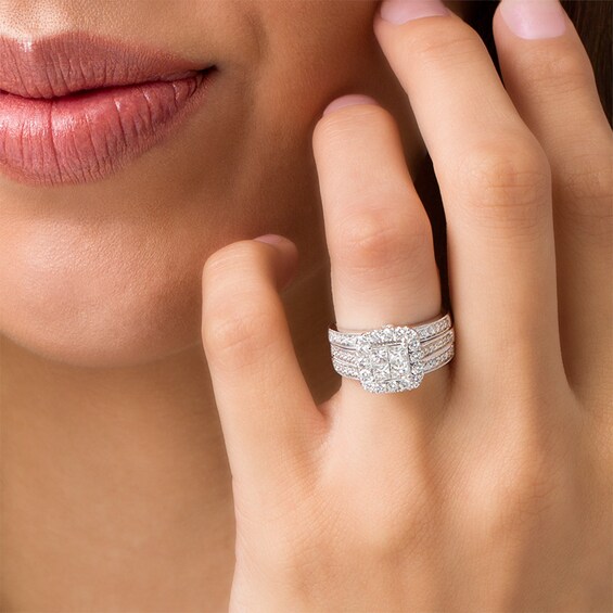 Previously Owned - 1-1/2 CT. T.w. Quad Princess-Cut Diamond Bridal Set in 14K White Gold - Size 7