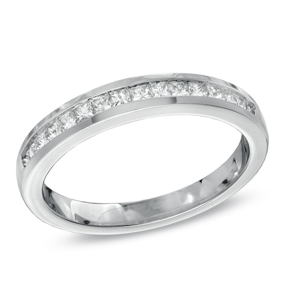 Previously Owned - 1-1/4 CT. T.w. Square-Cut Diamond Bridal Set in 14K White Gold