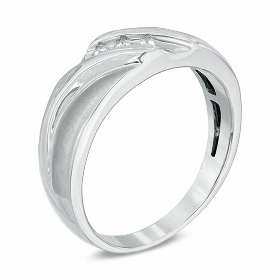 Previously Owned - 1/10 CT. T.w. Diamond Three Stone Wedding Band in 10K White Gold