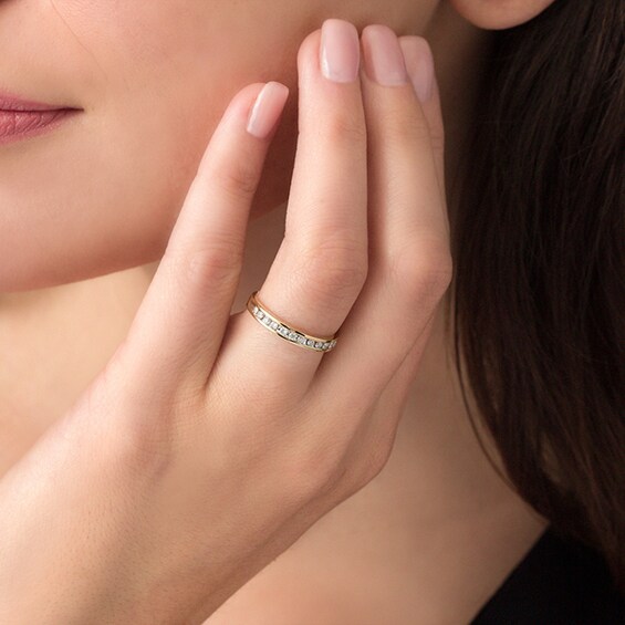 Previously Owned - 1/4 CT. T.w. Diamond Anniversary Band in 10K Gold