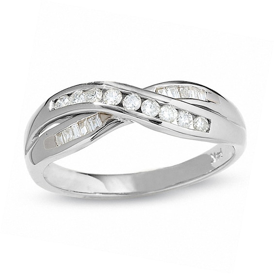 Previously Owned - 1/4 CT. T.w. Diamond Crossover Band in 14K White Gold