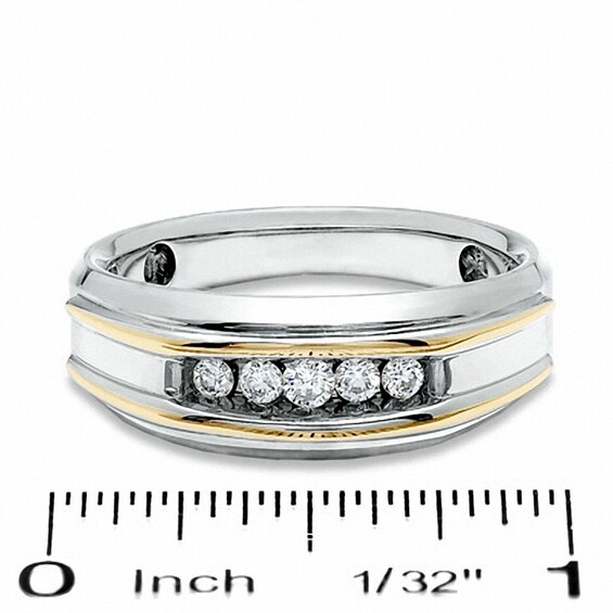 Previously Owned - 1/4 CT. T.w. Diamond Five Stone Wedding Band in 10K Two-Tone Gold
