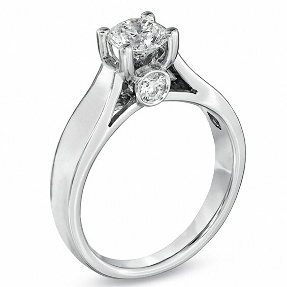 Previously Owned - 1 CT. T.w. Diamond Solitaire Engagement Ring in 14K White Gold